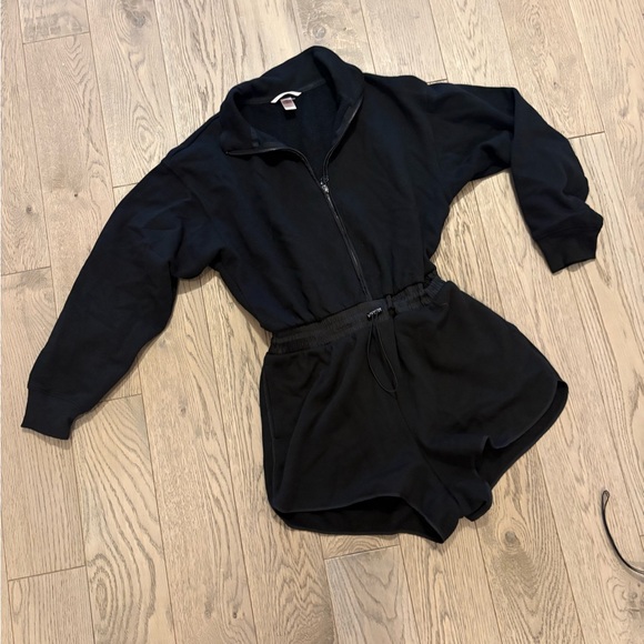 Victoria's Secret Pants - Victoria's Secret Black sweater short romper